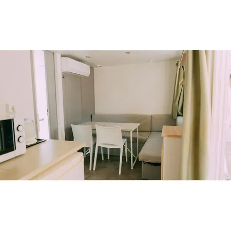 Κάμπινγκ Camps -